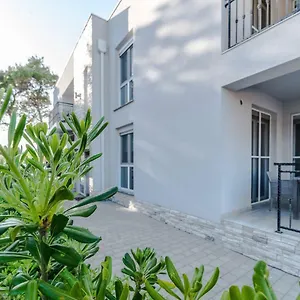 Adriatic Apartment Vir