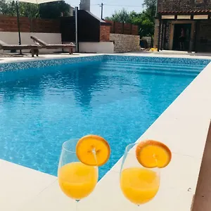 Malic Apartment Pridraga