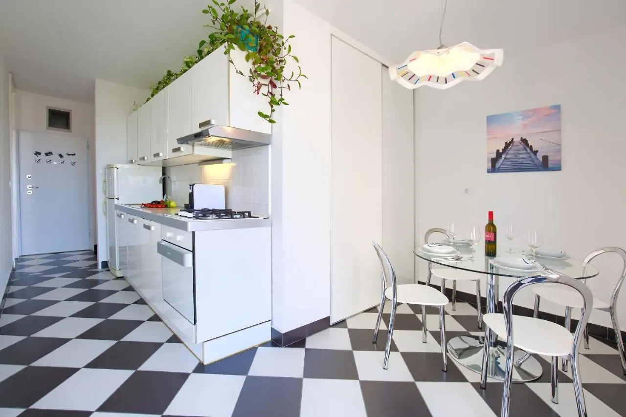 Apartment Vedrana Pula