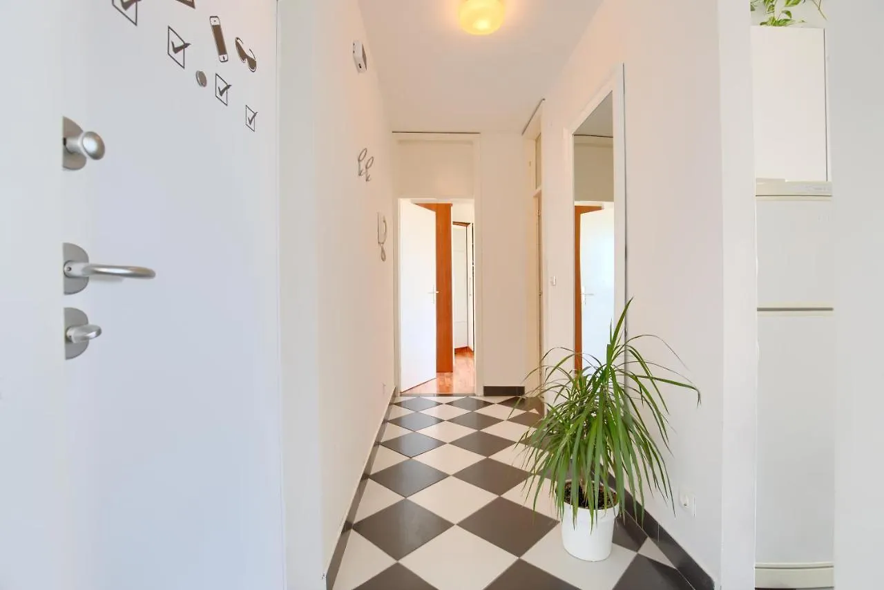 Apartment Vedrana Pula Kroatien